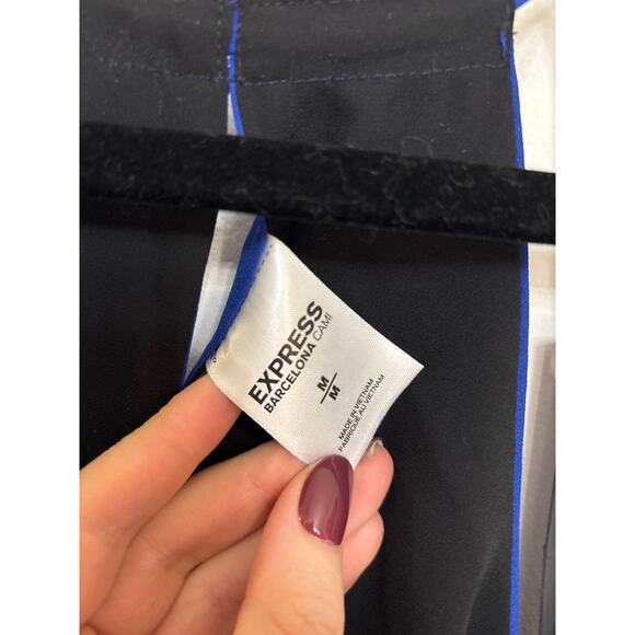 Express Cami Womens Medium Blue Black Barcelona Reversible V-Neck Crepe NWT - Picture 6 of 7
